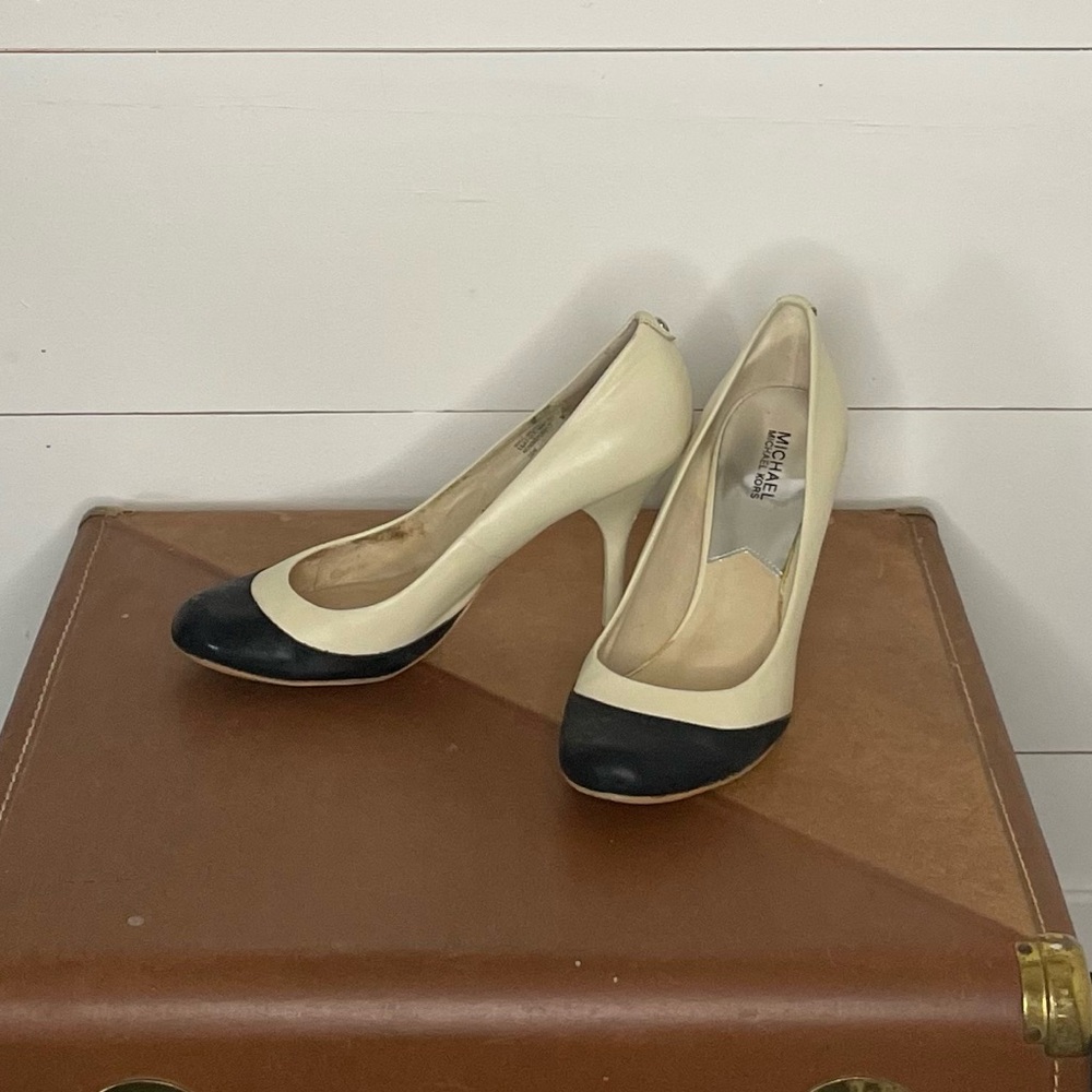 MICHAEL Michael Kors size 10 heels